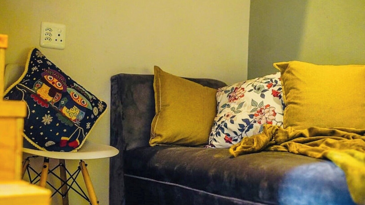 Photo of Livingroom in Greater Johannesburg Metropolitan Area