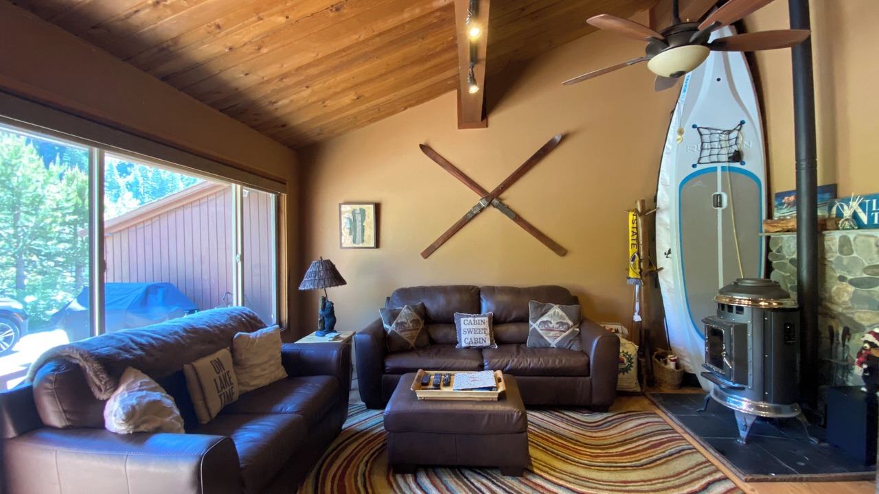 Photo of Livingroom in Olympic Valley