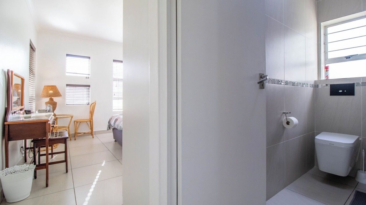 Photo of Bedroom in Strand