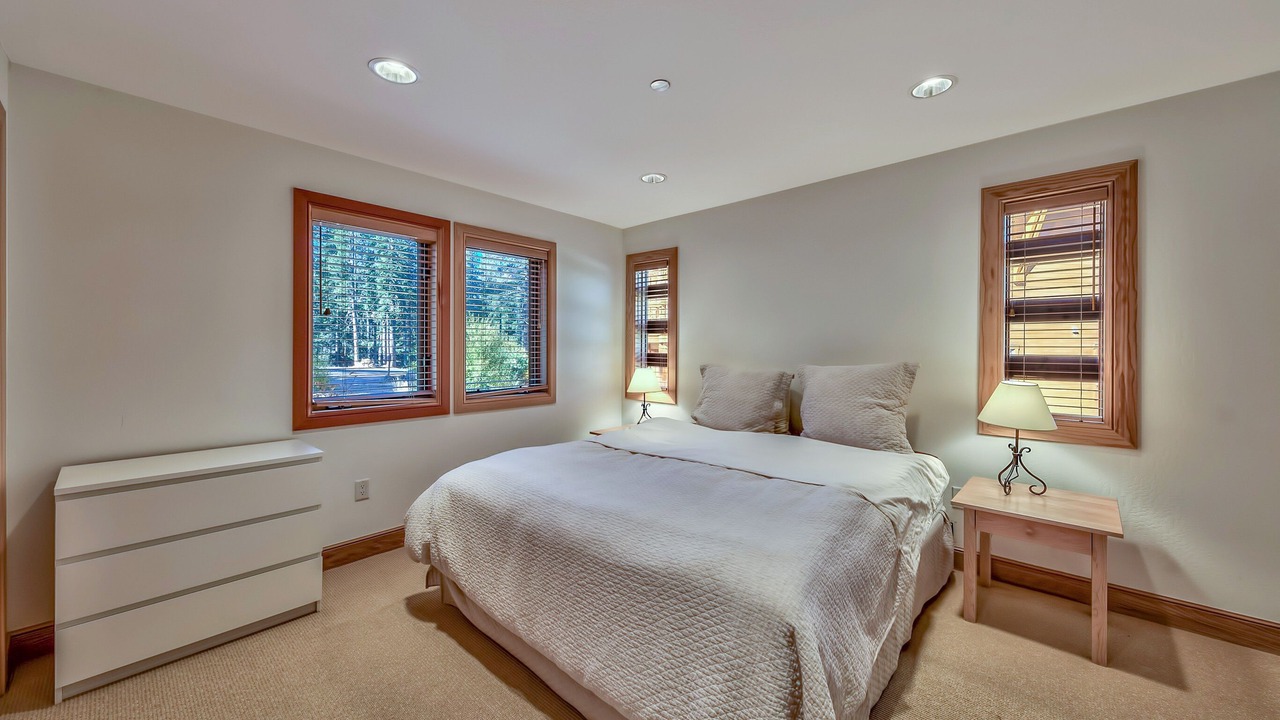 Photo of Bedroom in Sugar Bowl Resort