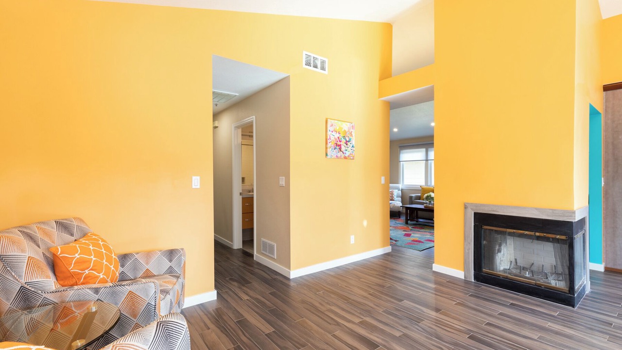 Photo of Livingroom in Napa