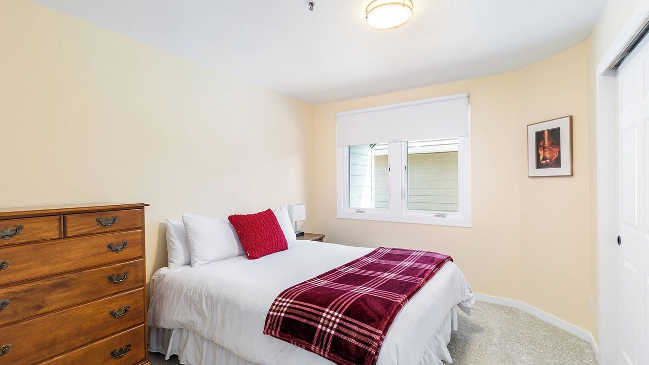 Photo of Bedroom in Napa