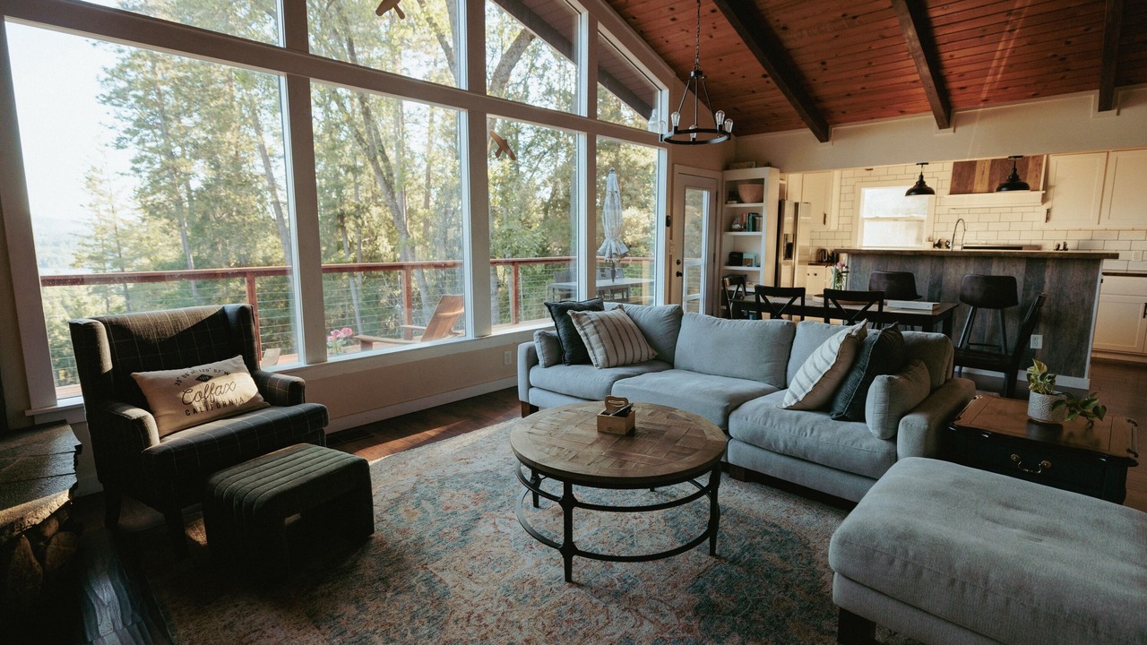 Photo of Livingroom in Colfax