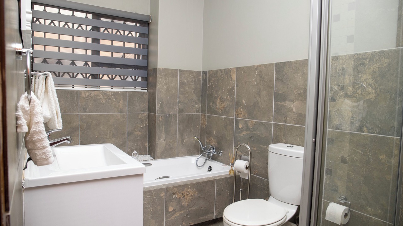 Photo of Bathroom in Greater Johannesburg Metropolitan Area