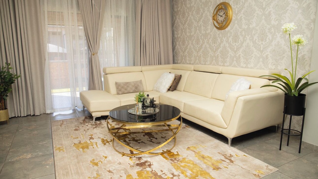 Photo of Livingroom in Greater Johannesburg Metropolitan Area