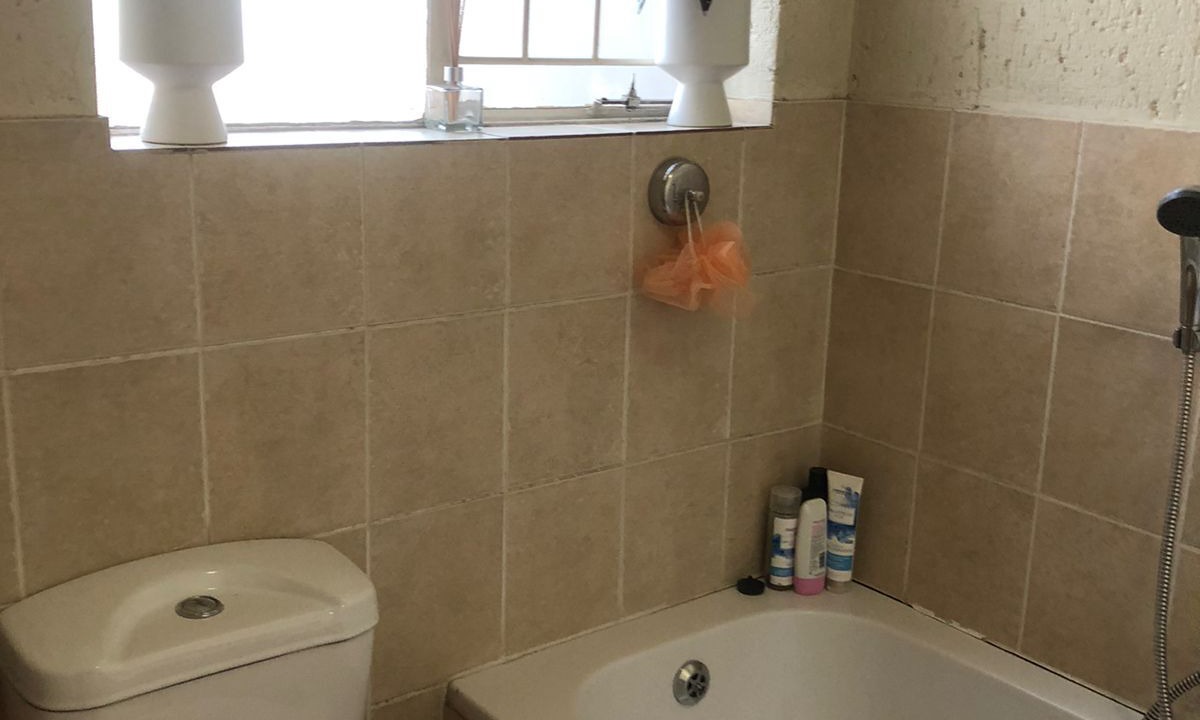 Photo of Bathroom in Greater Johannesburg Metropolitan Area