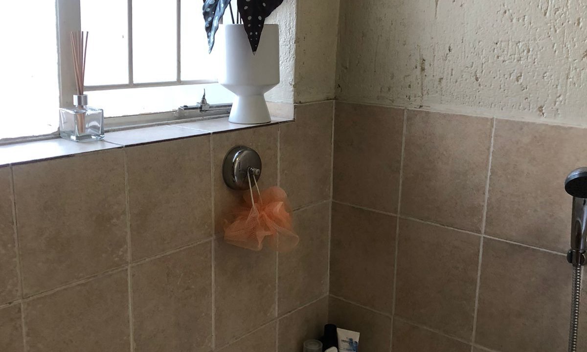 Photo of Bathroom in Greater Johannesburg Metropolitan Area