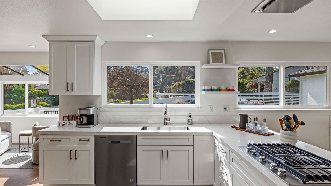 Photo of Kitchen in Del Monte Forest