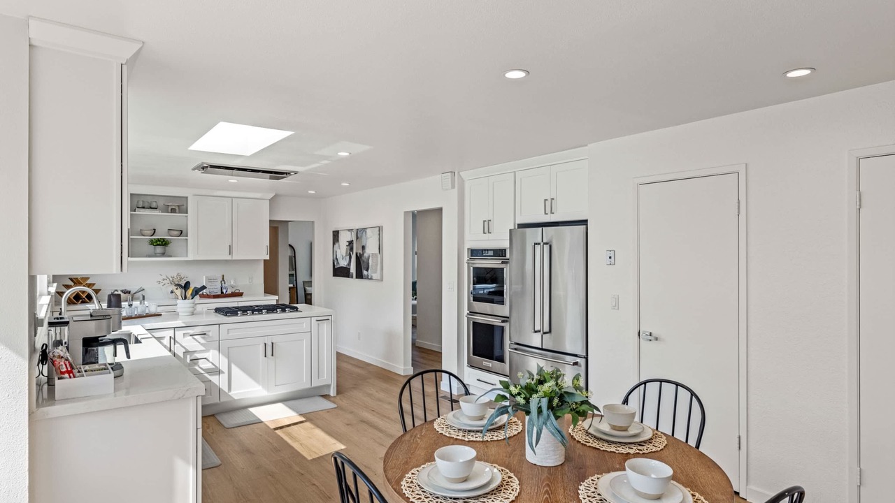 Photo of Kitchen in Del Monte Forest