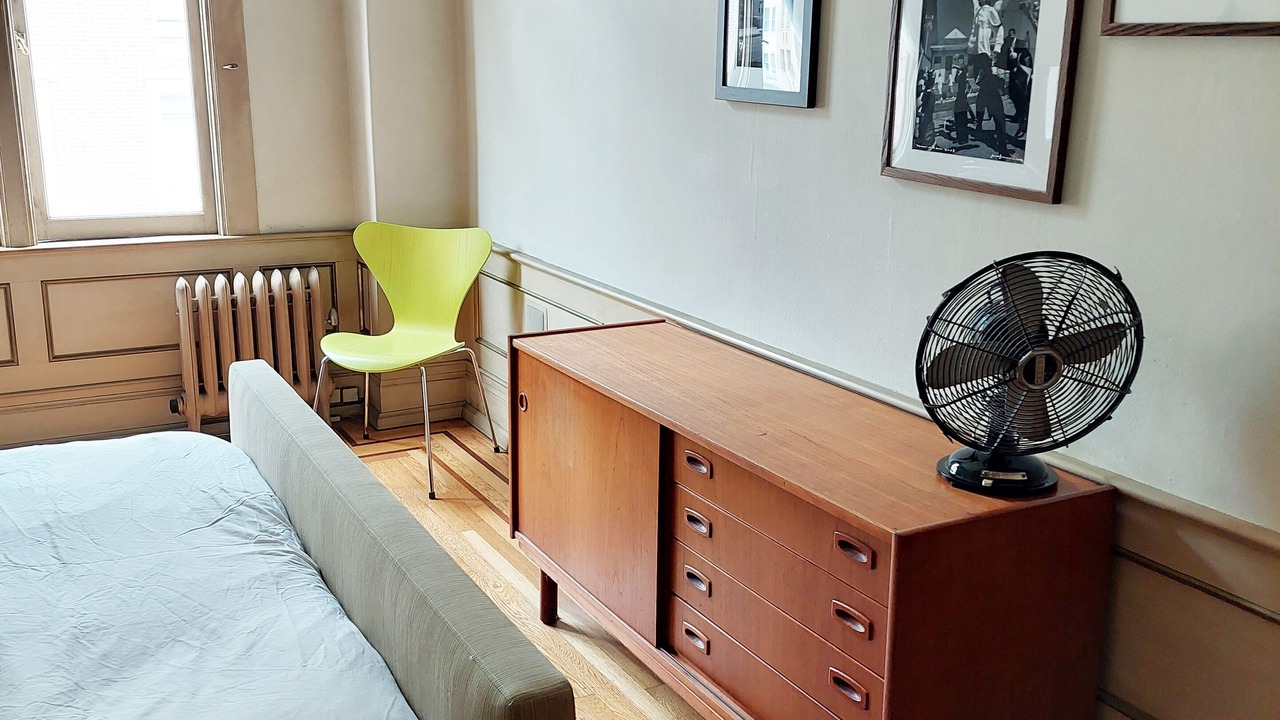 Photo of Bedroom in Theater District