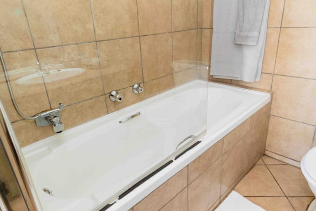 Photo of Bathroom in Waparand