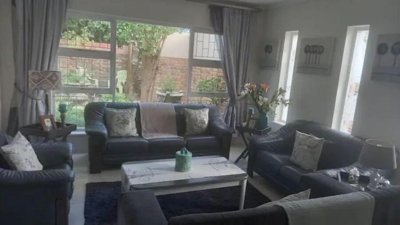Photo of Livingroom in Summerstrand