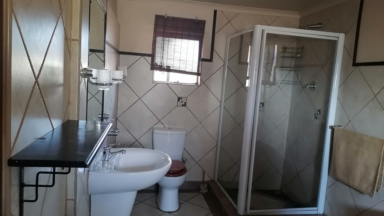 Photo of Bathroom in Phalaborwa