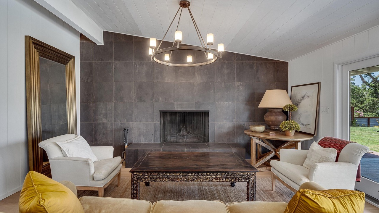 Photo of Livingroom in Calistoga