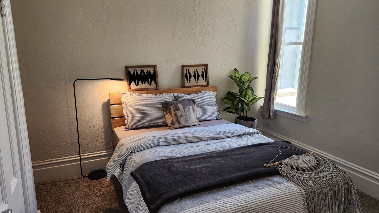 Photo of Bedroom in Haight-Ashbury
