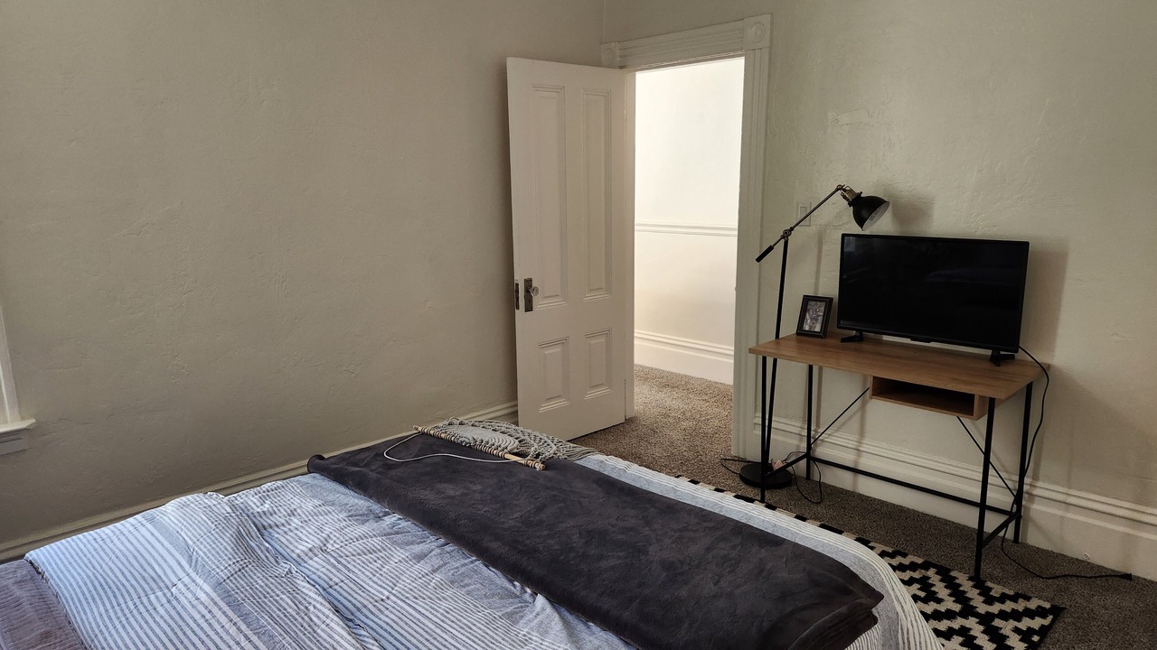 Photo of Bedroom in Haight-Ashbury