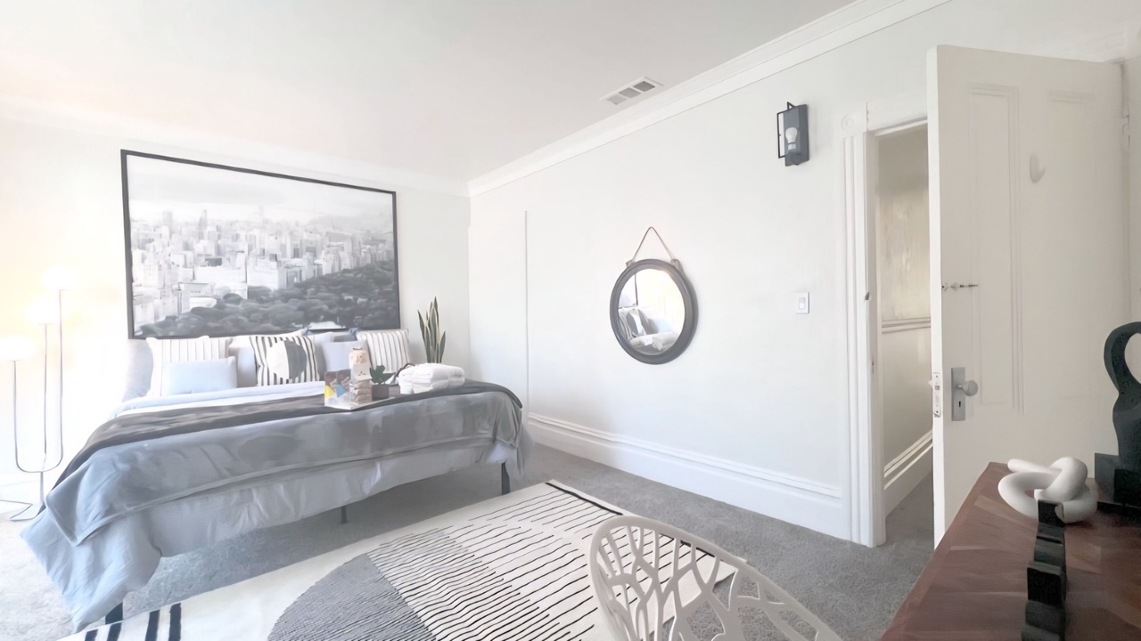 Photo of Bedroom in Haight-Ashbury
