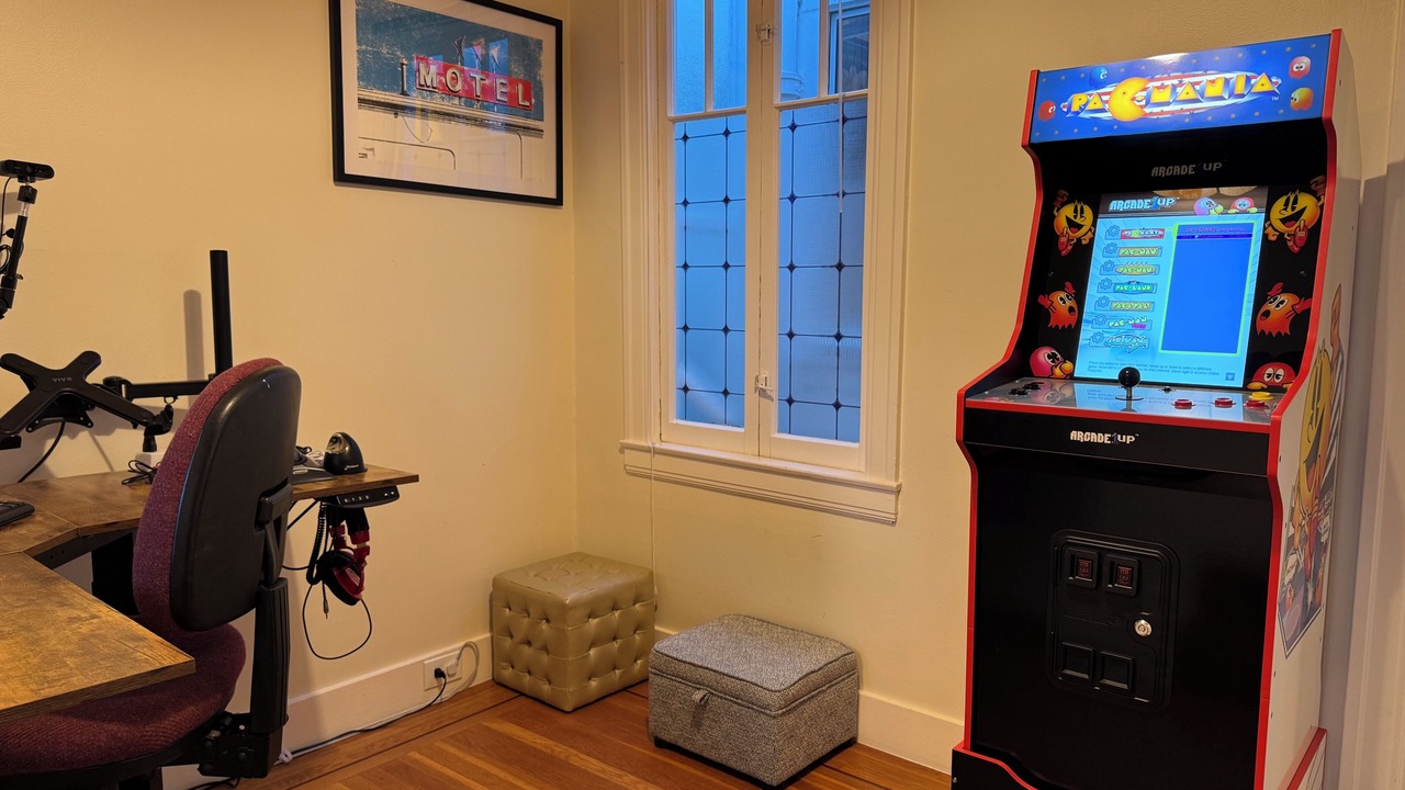 Photo of Bedroom in Cayuga Terrace