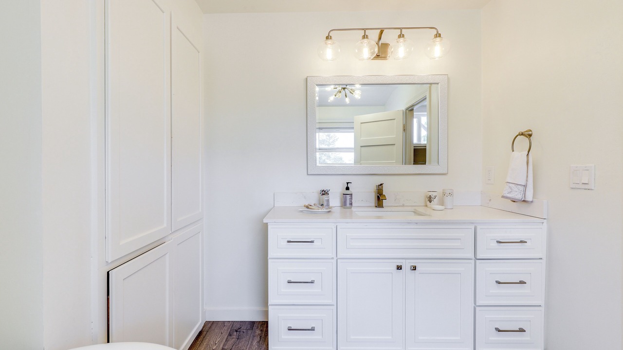 Photo of Bathroom in Freestone