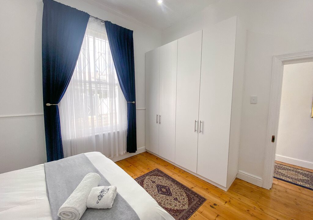 Photo of Bedroom in Observatory