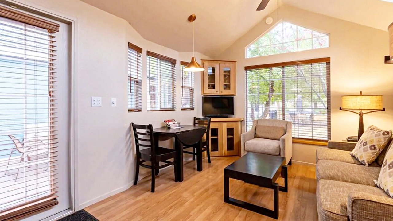 Photo of Livingroom in Napa