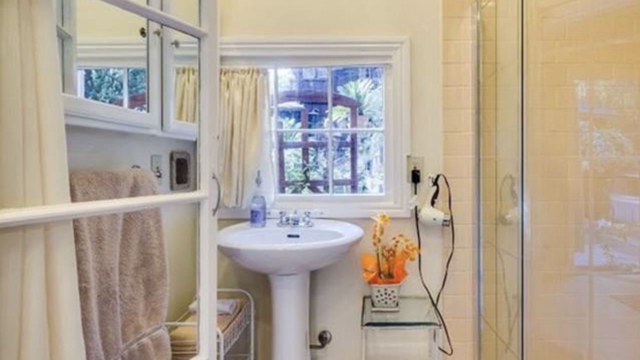Photo of Bathroom in Los Gatos