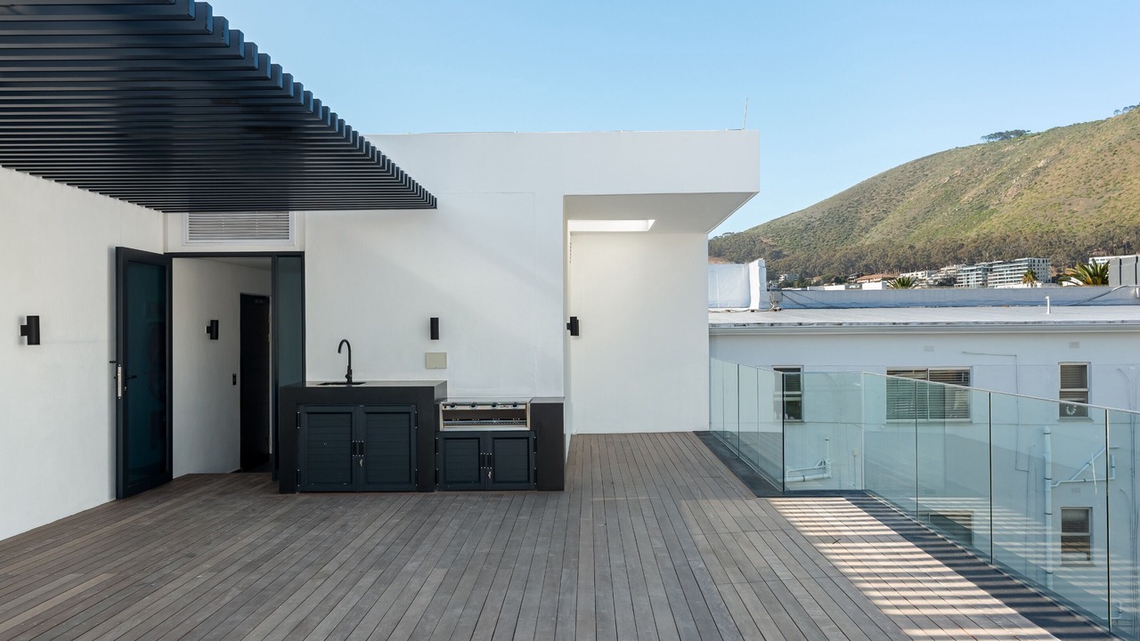 Photo of Patio Balcony in Sea Point