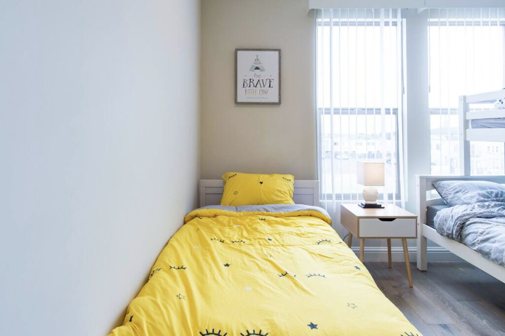 Photo of Bedroom in Bayshore Heights
