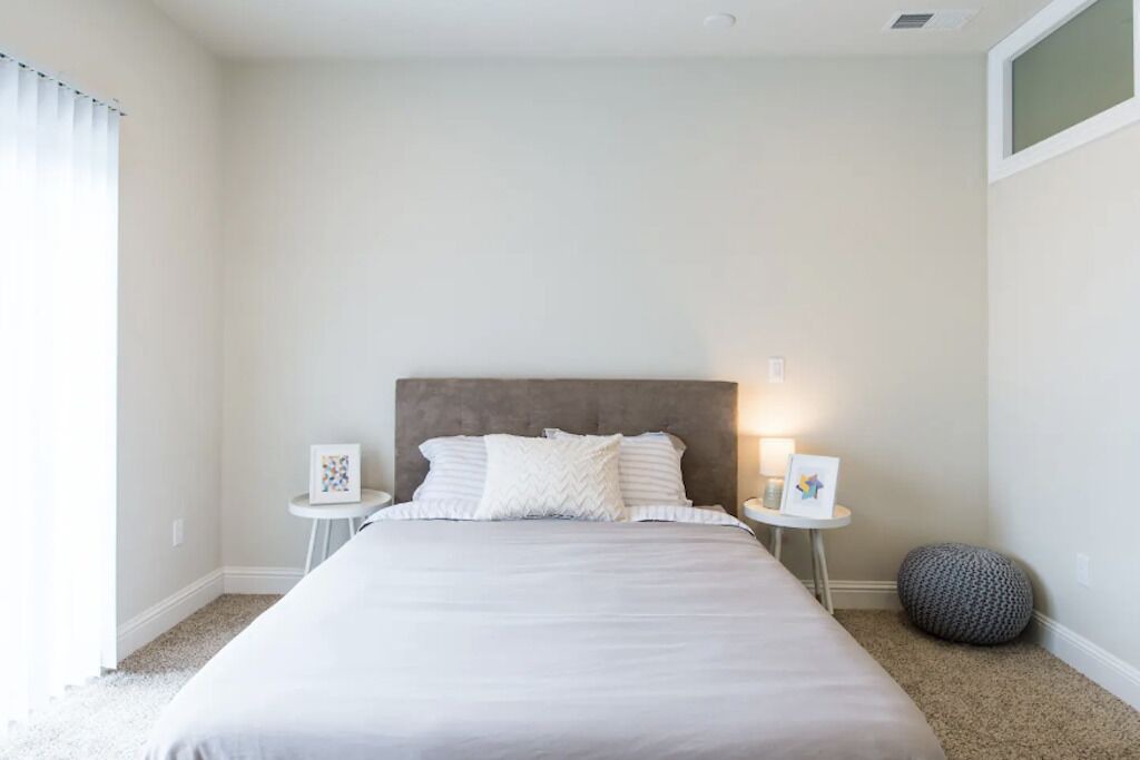 Photo of Bedroom in Bayshore Heights