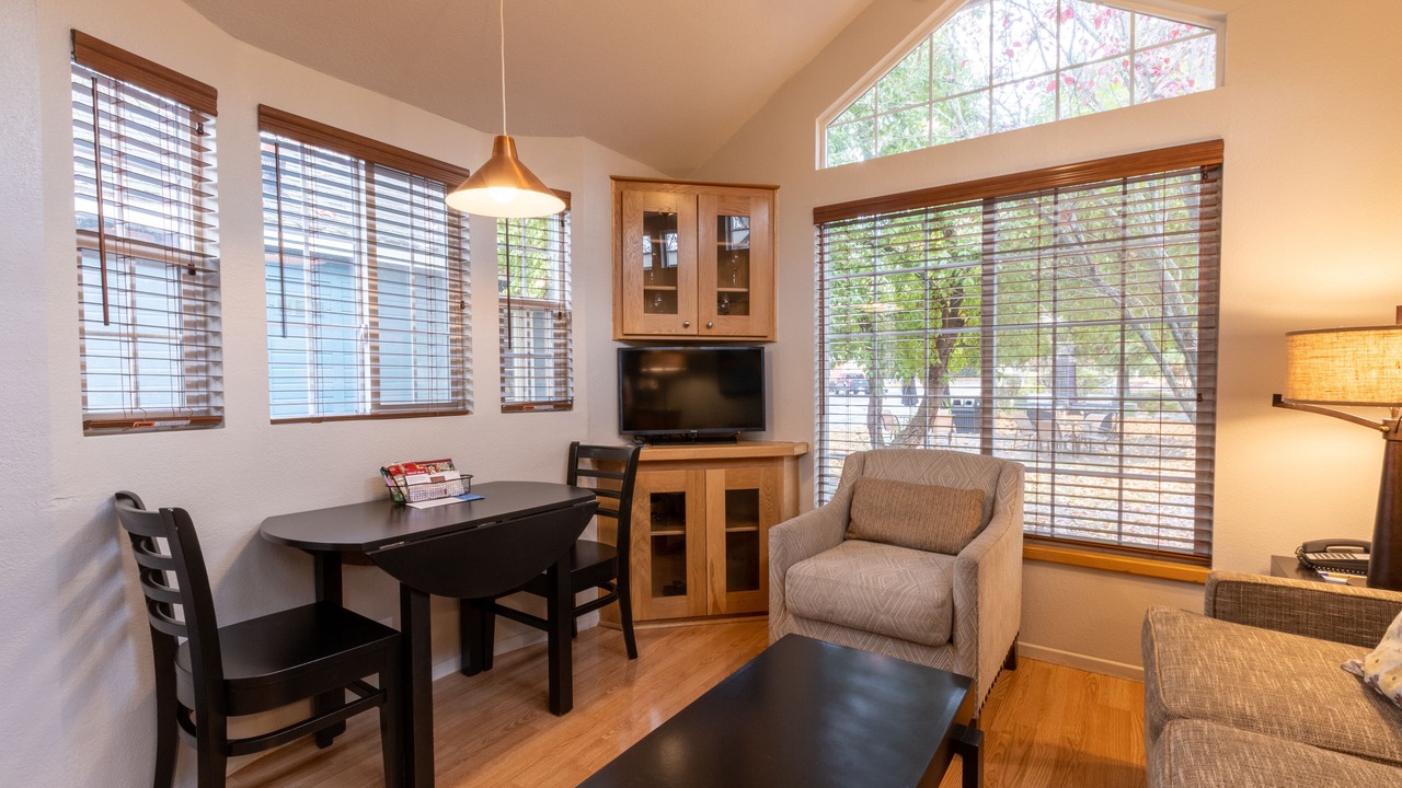 Photo of Livingroom in Napa