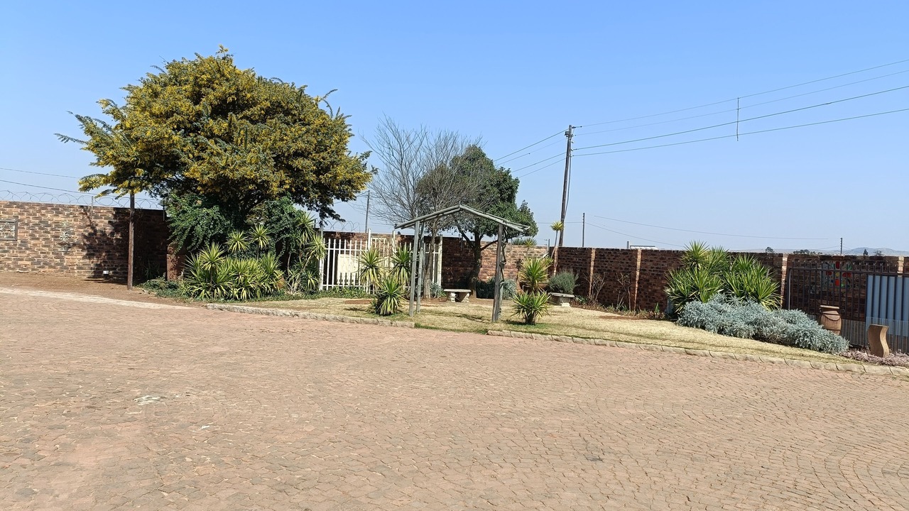 Photo of Outdoor in Balfour