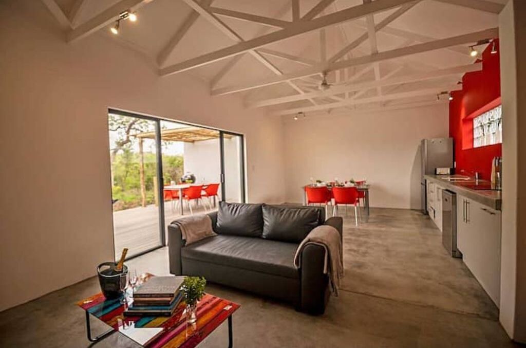 Photo of Livingroom in Hoedspruit