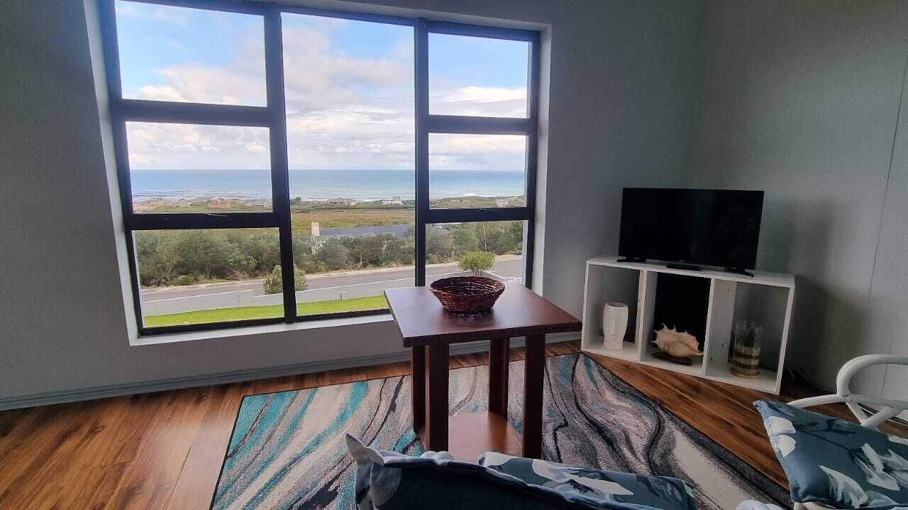 Photo of Livingroom in Betty's Bay