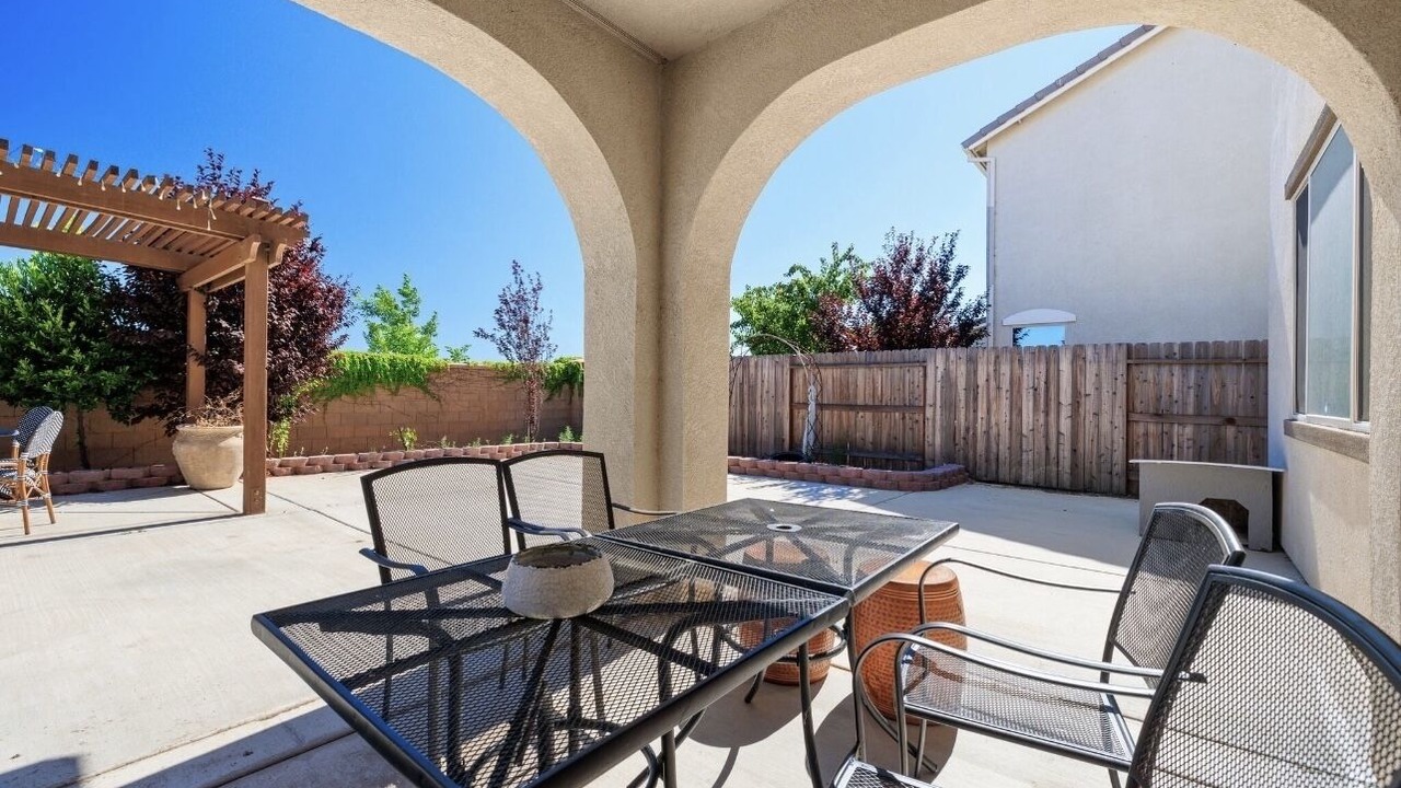 Photo of Outdoor in Elk Grove