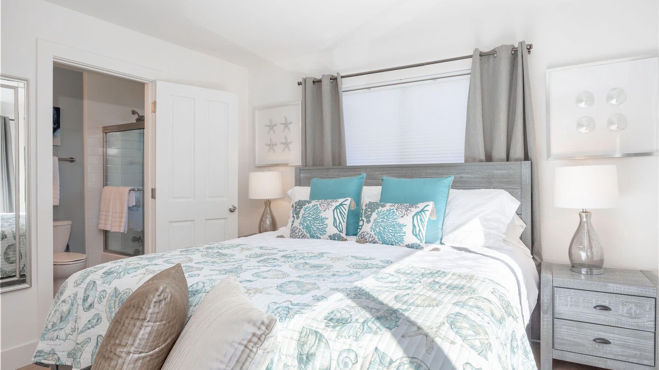 Photo of Bedroom in Moss Beach