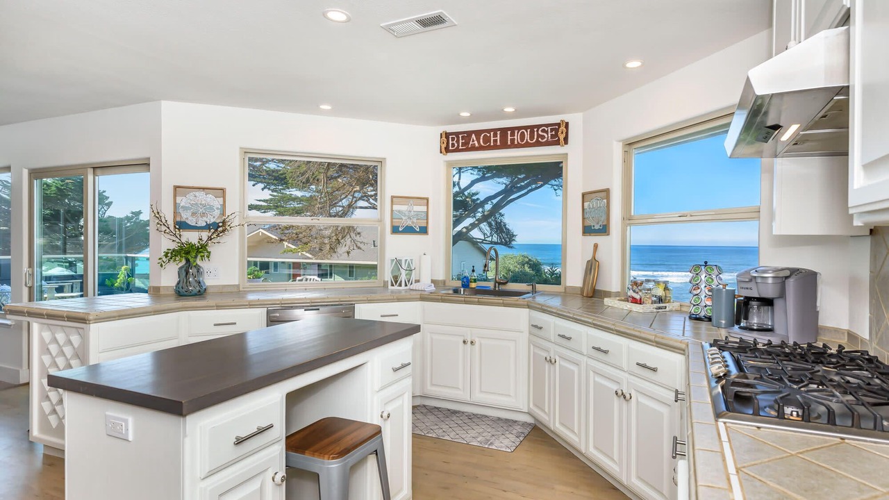 Photo of Kitchen in Moss Beach