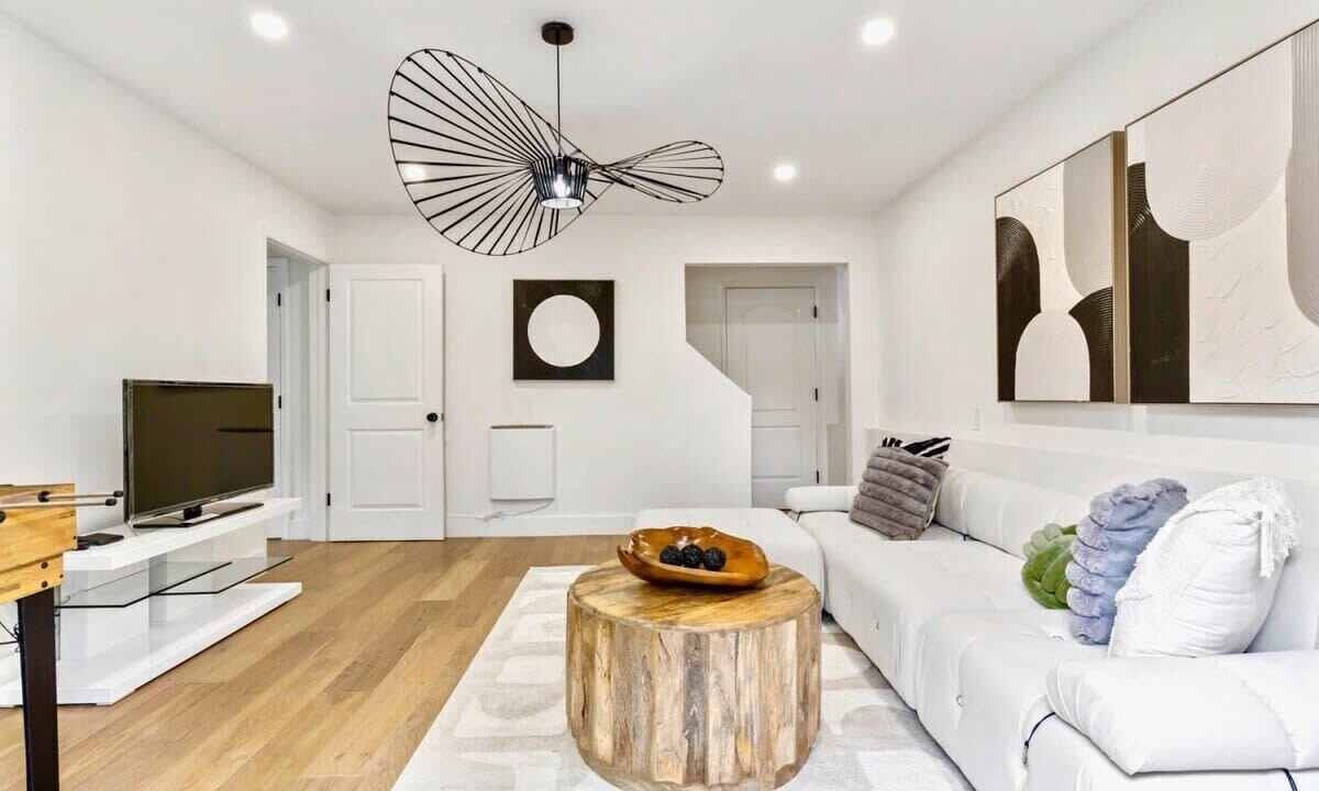 Photo of Livingroom in Linda Mar