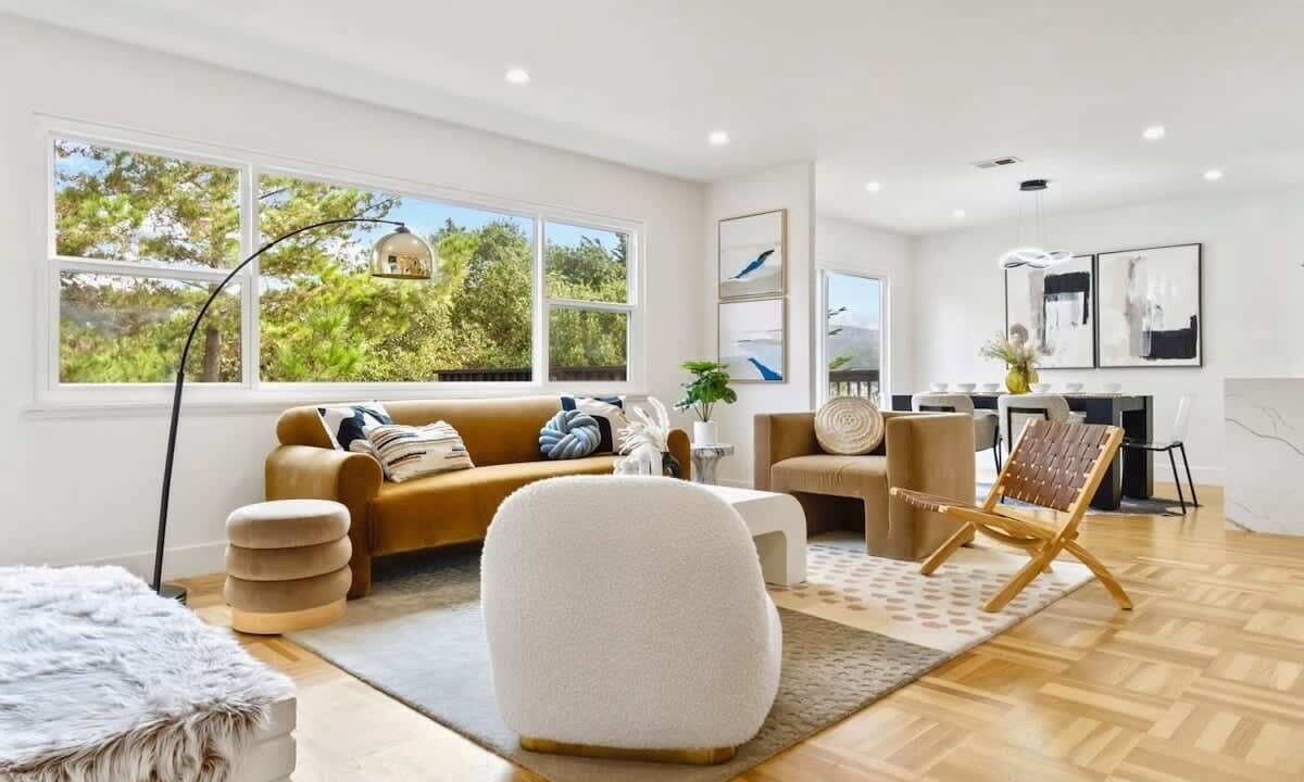 Photo of Livingroom in Linda Mar