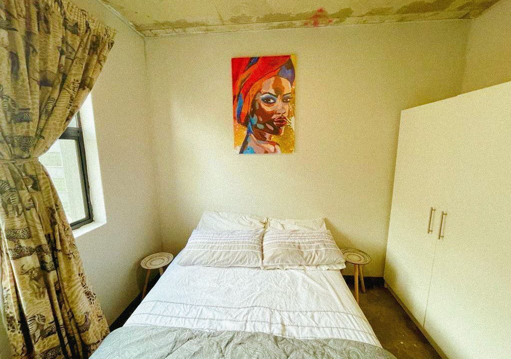 Photo of Bedroom in Downtown Johannesburg