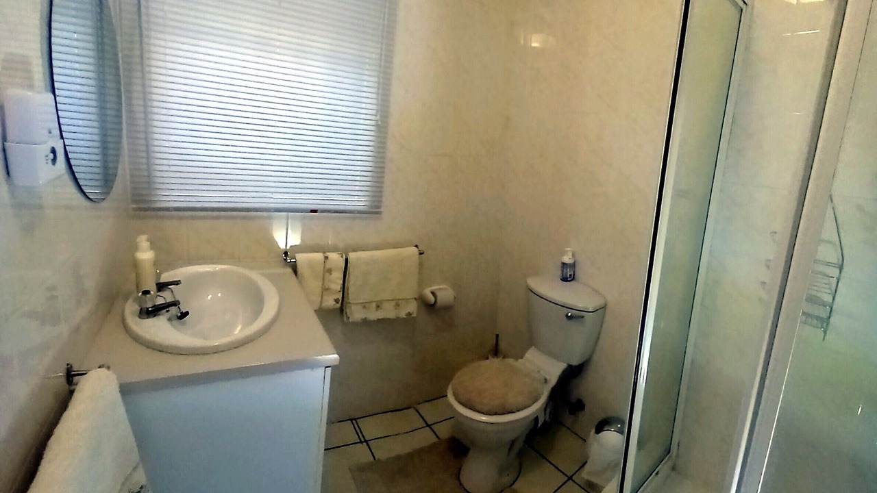 Photo of Bathroom in Nature's Valley