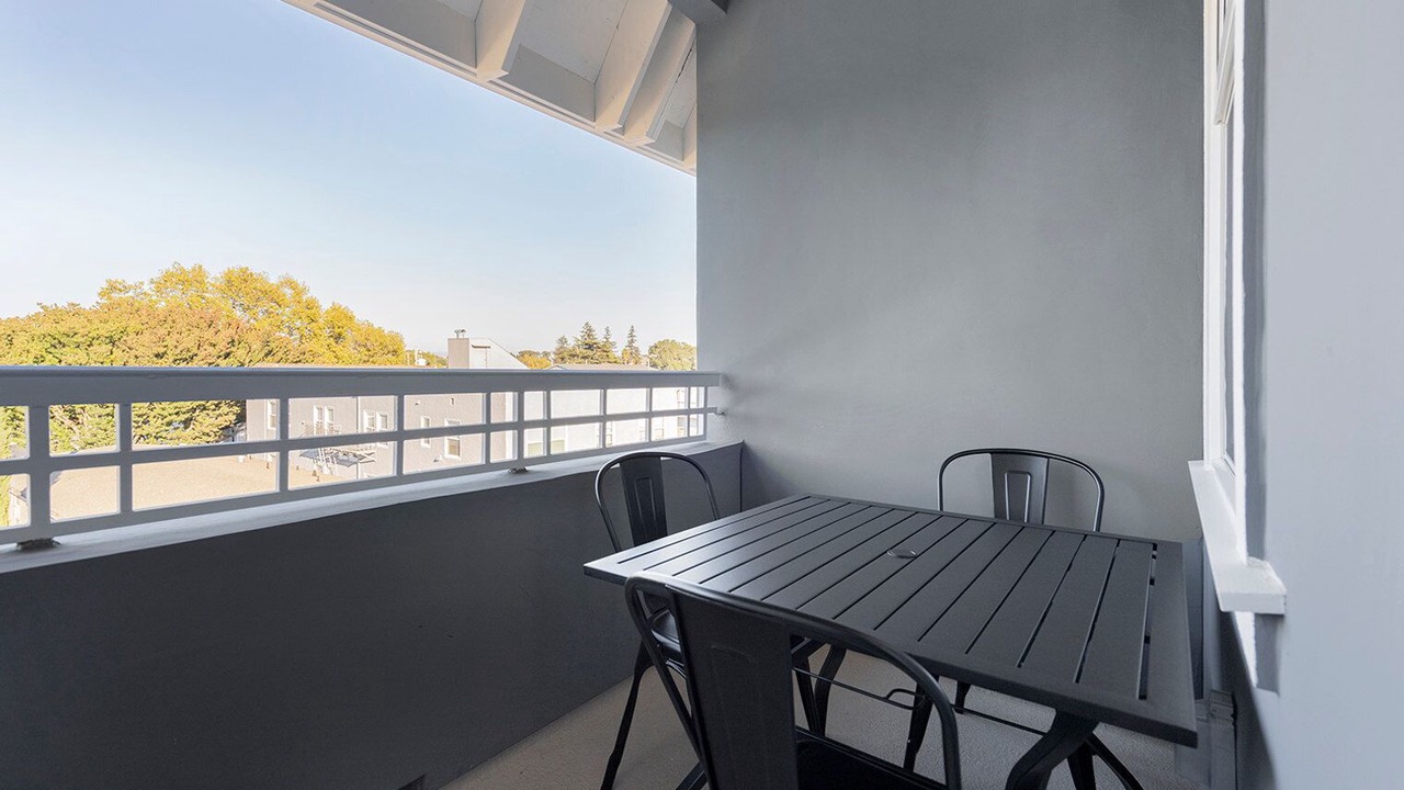 Photo of Outdoor in Burlingame