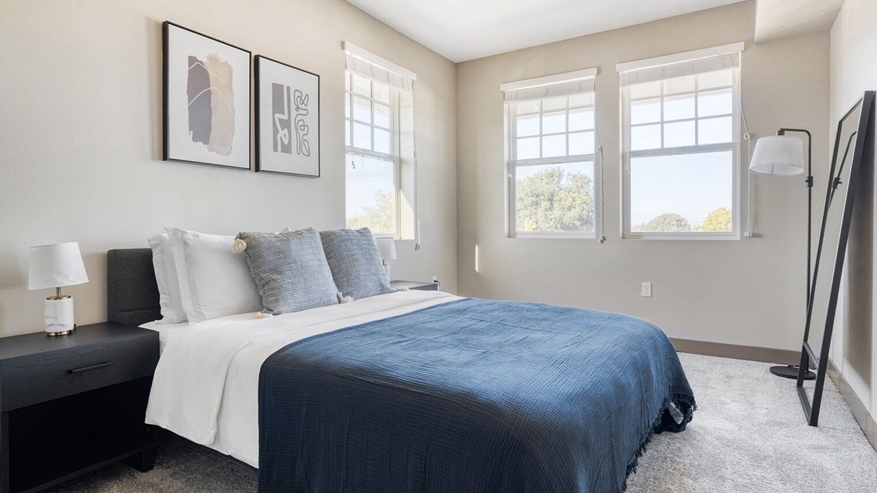 Photo of Bedroom in Burlingame