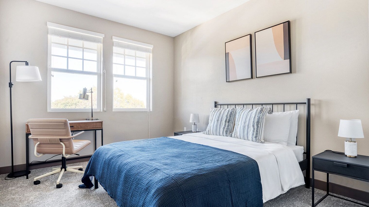 Photo of Bedroom in Burlingame