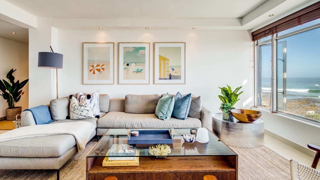 Photo of Livingroom in Mouille Point