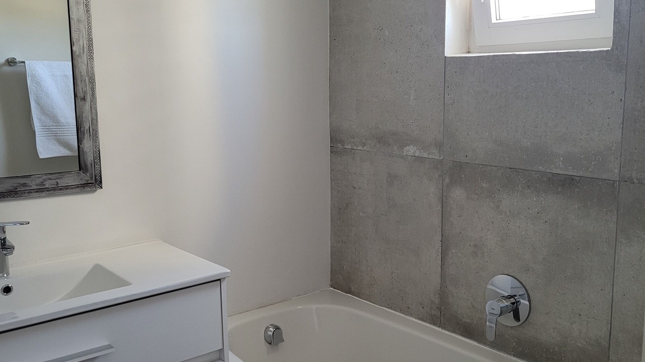 Photo of Bathroom in Strand