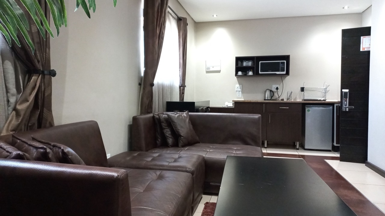 Photo of Livingroom in Greater Johannesburg Metropolitan Area