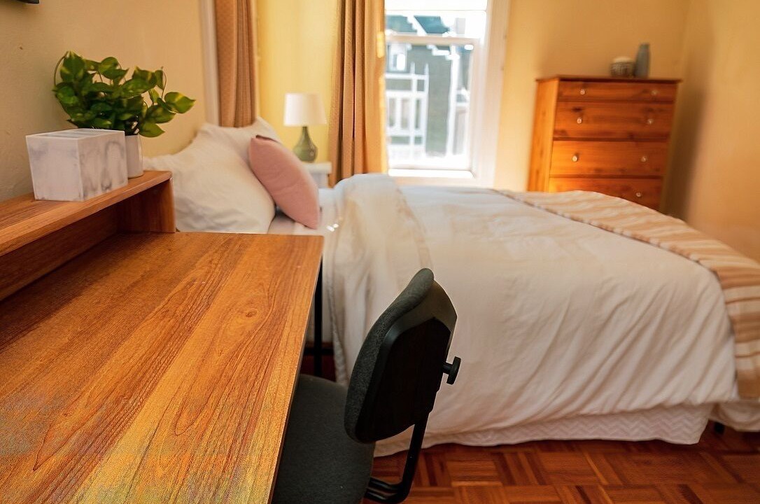 Photo of Bedroom in Pacific Heights