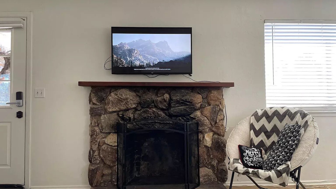Photo of Livingroom in Campbell