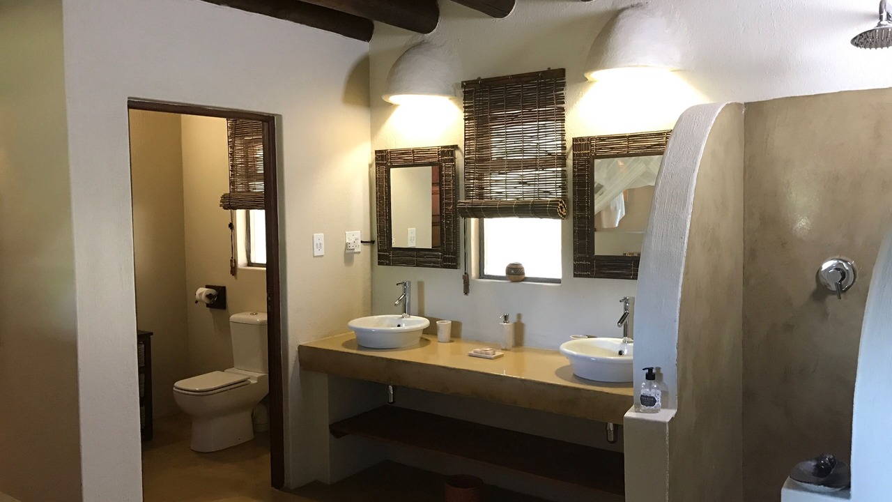 Photo of Bathroom in Hoedspruit