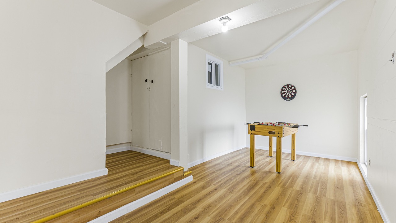 Photo of Bedroom in Daly City